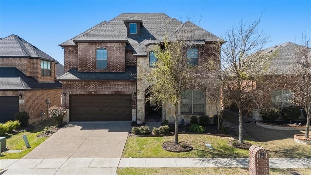 2418 Askew Dr - Photo 6 of 36