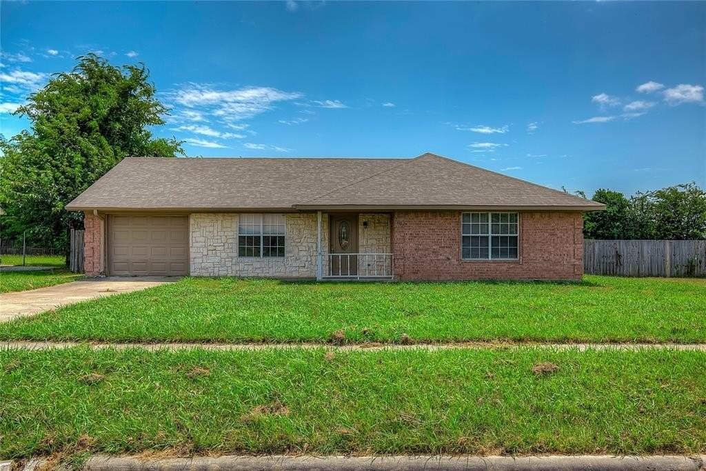 2007 Solomon Dr - Photo 3 of 34