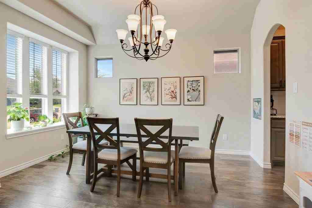 324 Sugar Creek Ln - Photo 6 of 36