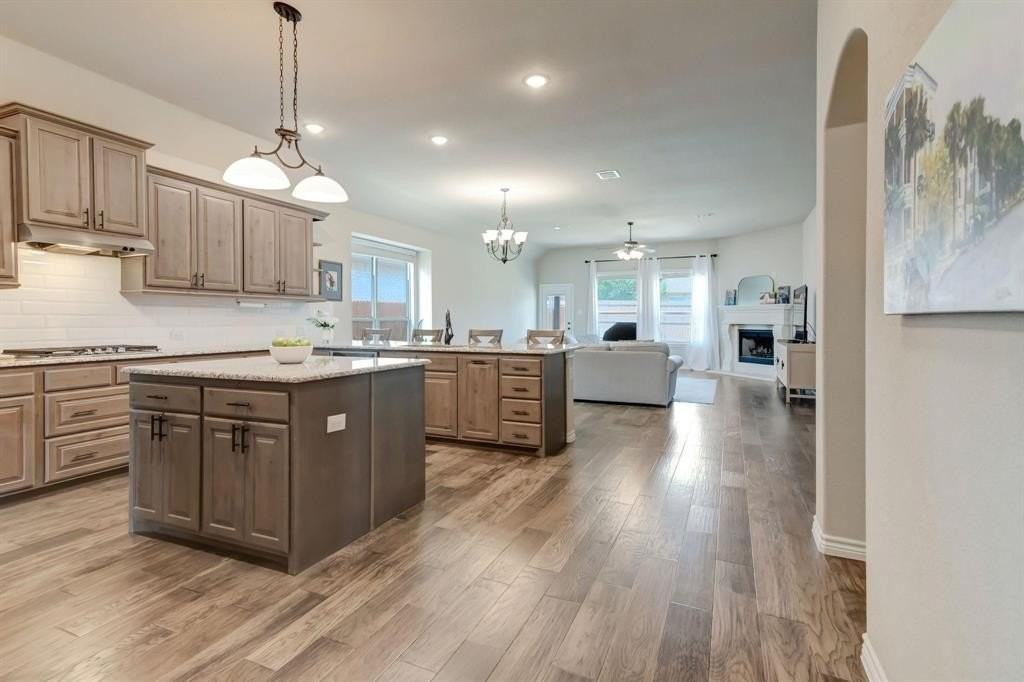 324 Sugar Creek Ln - Photo 7 of 36