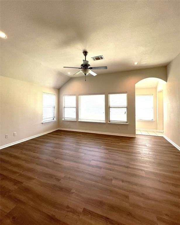 1700 Emma Pearl Ln - Photo 7 of 17