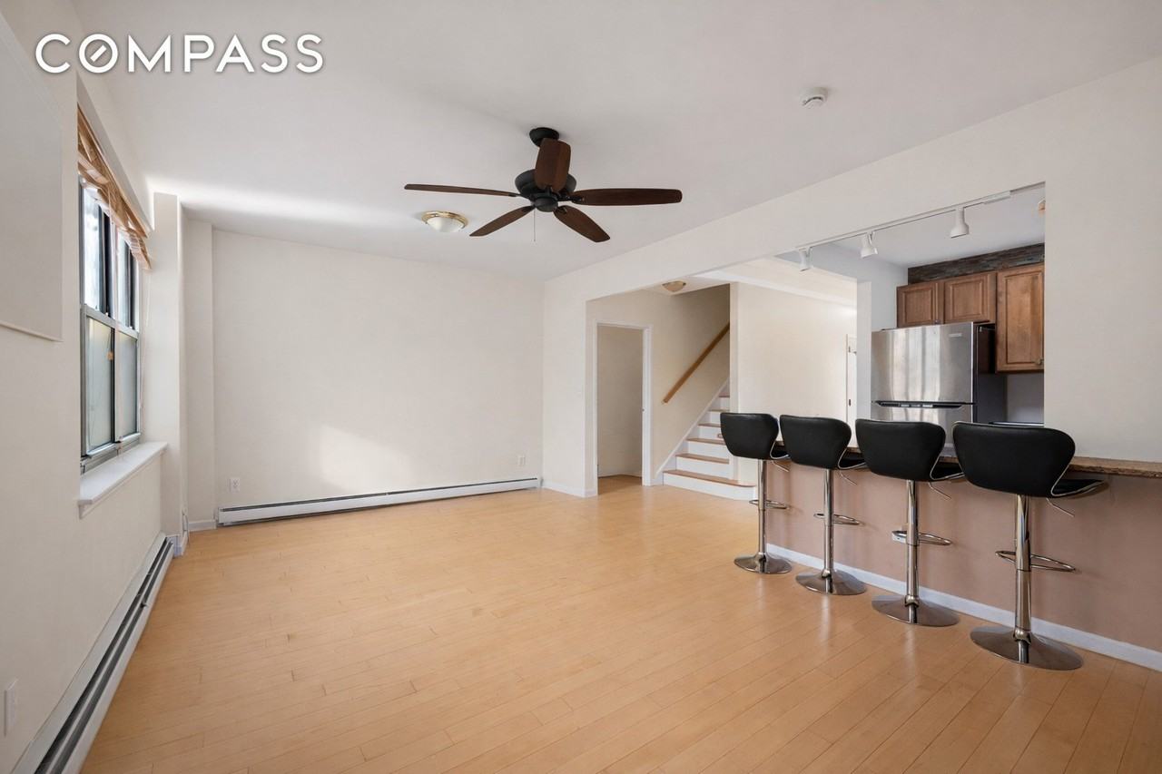 415 E 160th St #1 - Photo 3 of 16