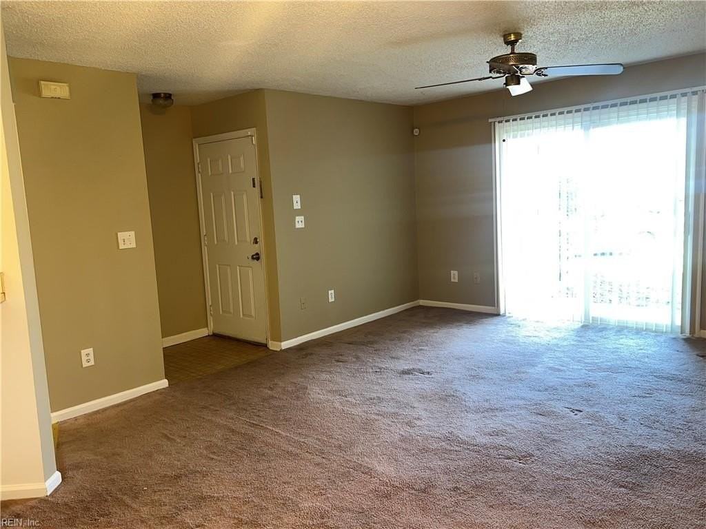 1600 Stone Moss Reach #A - Photo 4 of 13