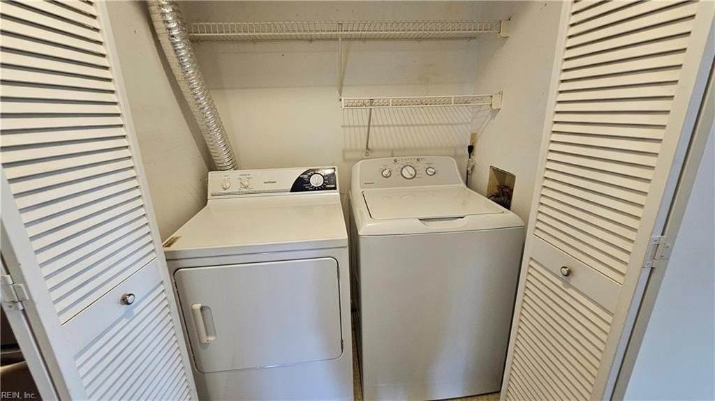 13 Treefern Pl - Photo 6 of 15