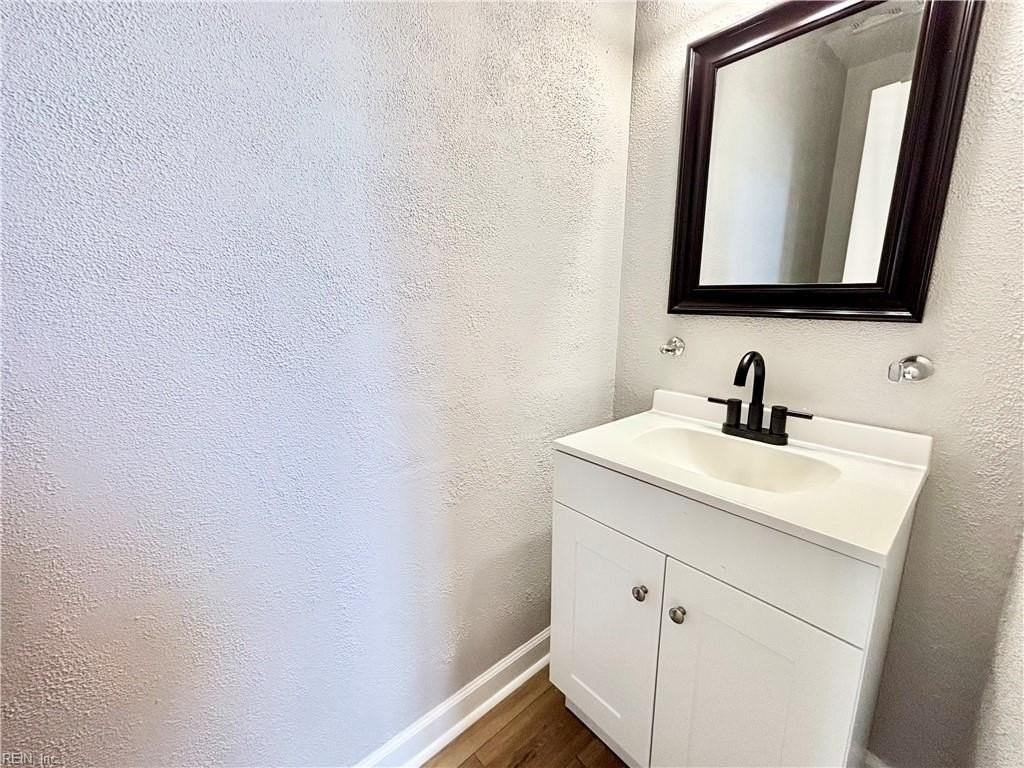 1430 Sierra Dr - Photo 7 of 21