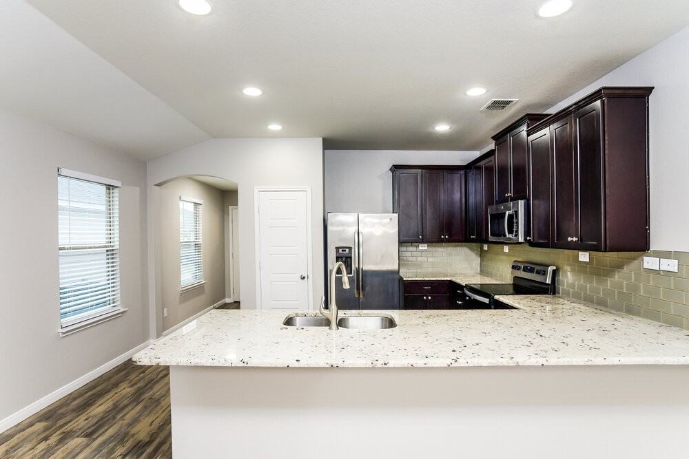 2028 Atticus Dr - Photo 4 of 16