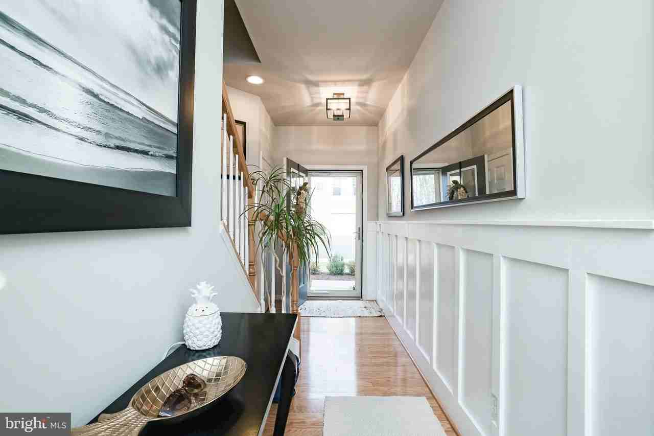 111 Notions Ct - Photo 4 of 47