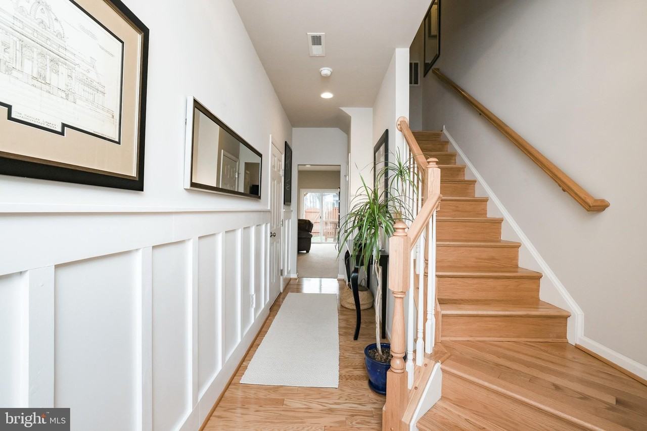 111 Notions Ct - Photo 5 of 47