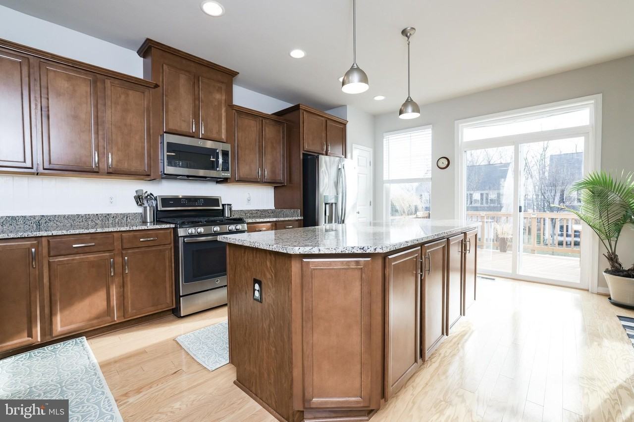 111 Notions Ct - Photo 7 of 47