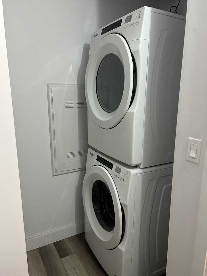 Rue Montcalm & Rue Gagnon #311 - Photo 4 of 17