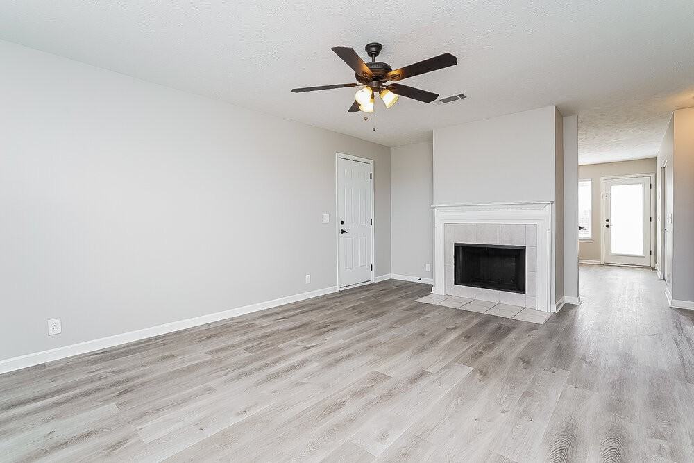 1225 Akins Ridge Dr - Photo 3 of 16