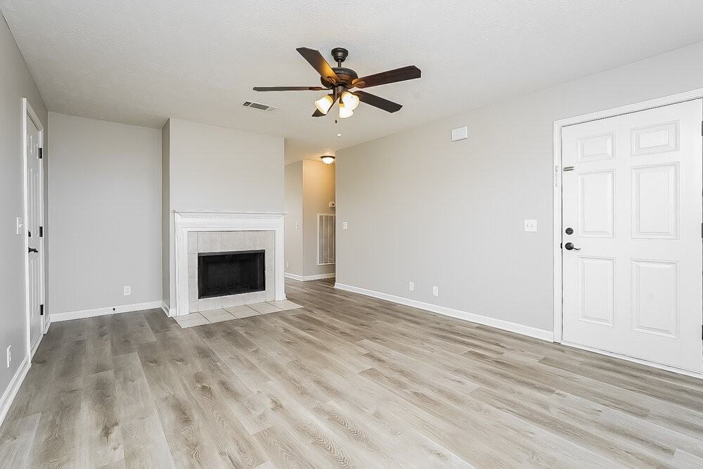 1225 Akins Ridge Dr - Photo 4 of 16