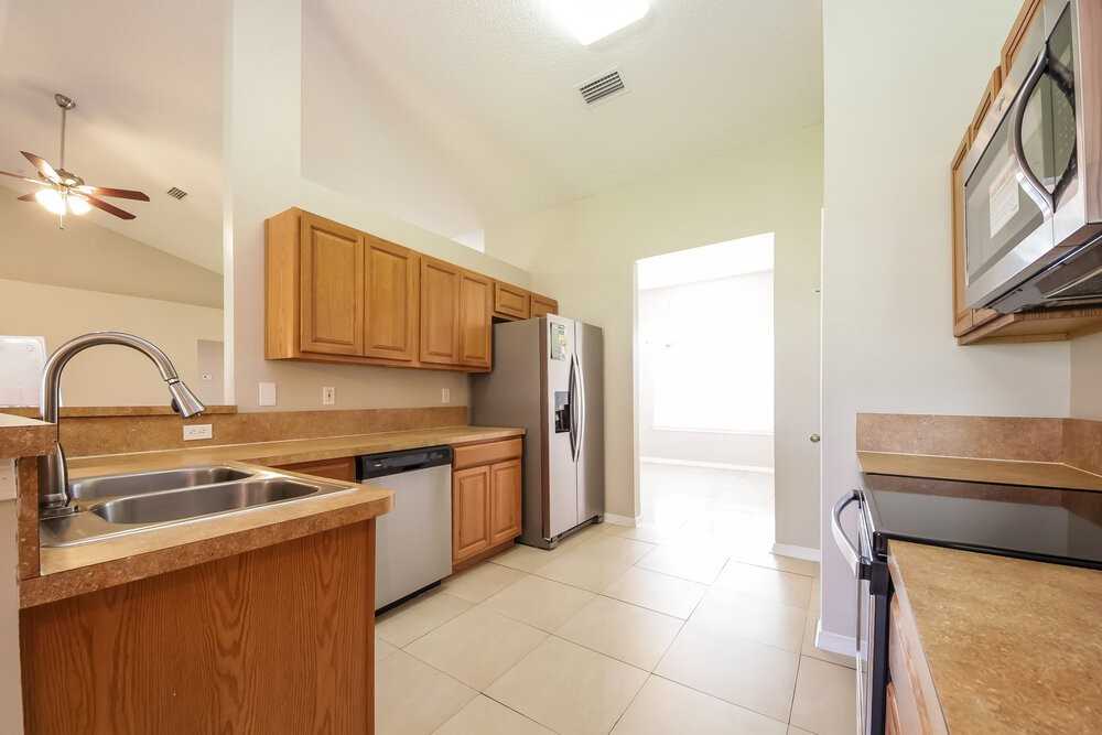 3209 Silverado Cir - Photo 6 of 15