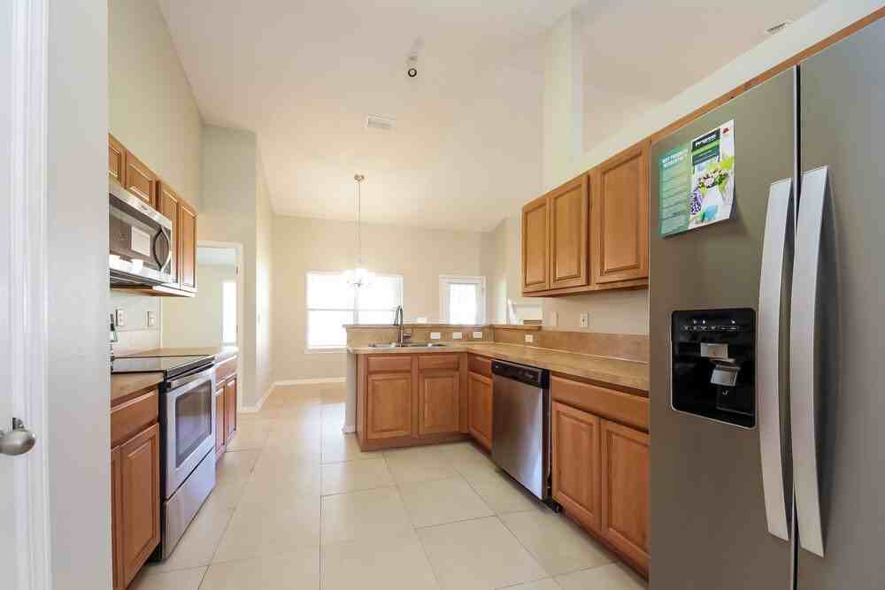 3209 Silverado Cir - Photo 7 of 15