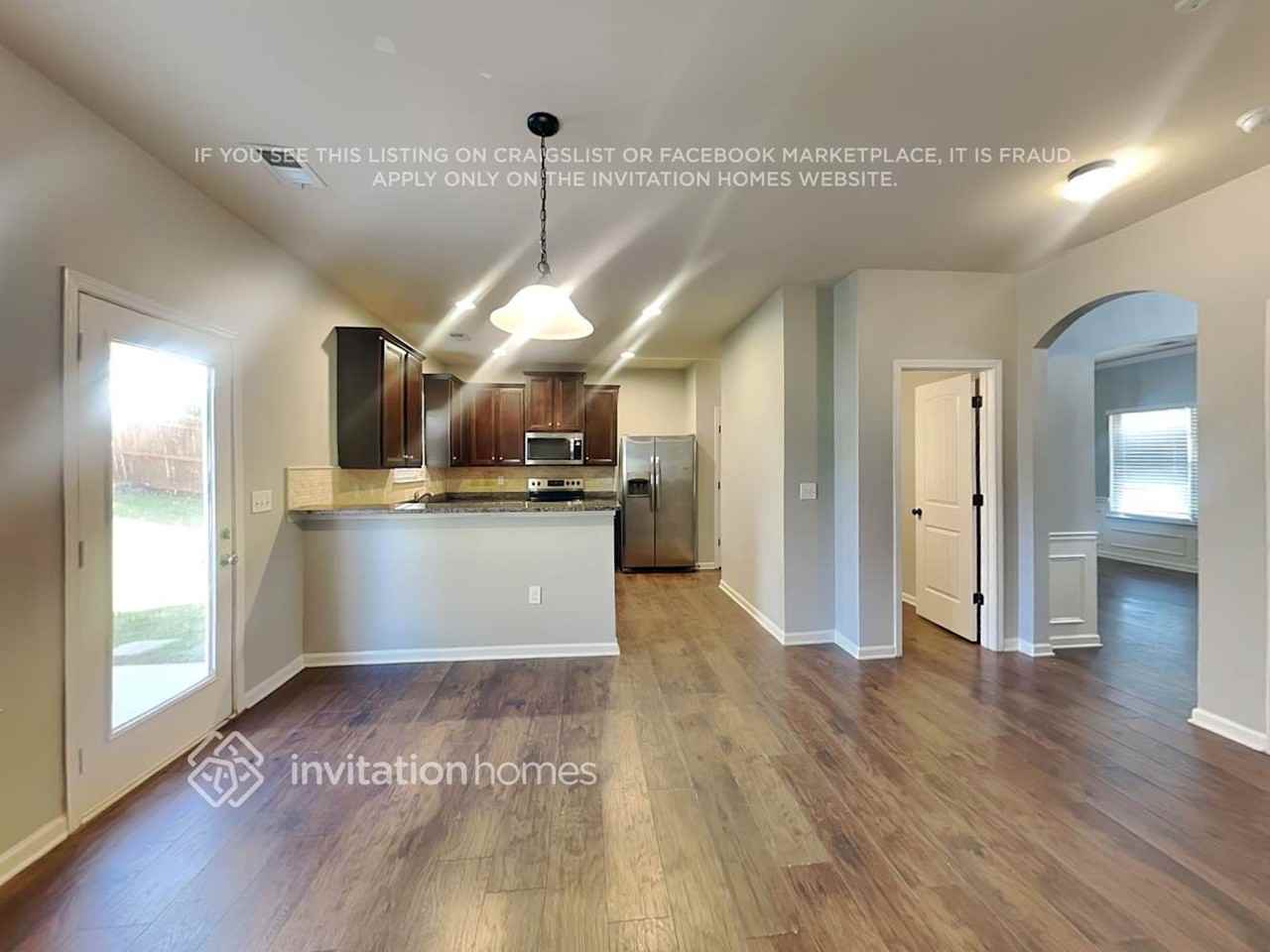 107 Camden Rd - Photo 5 of 10