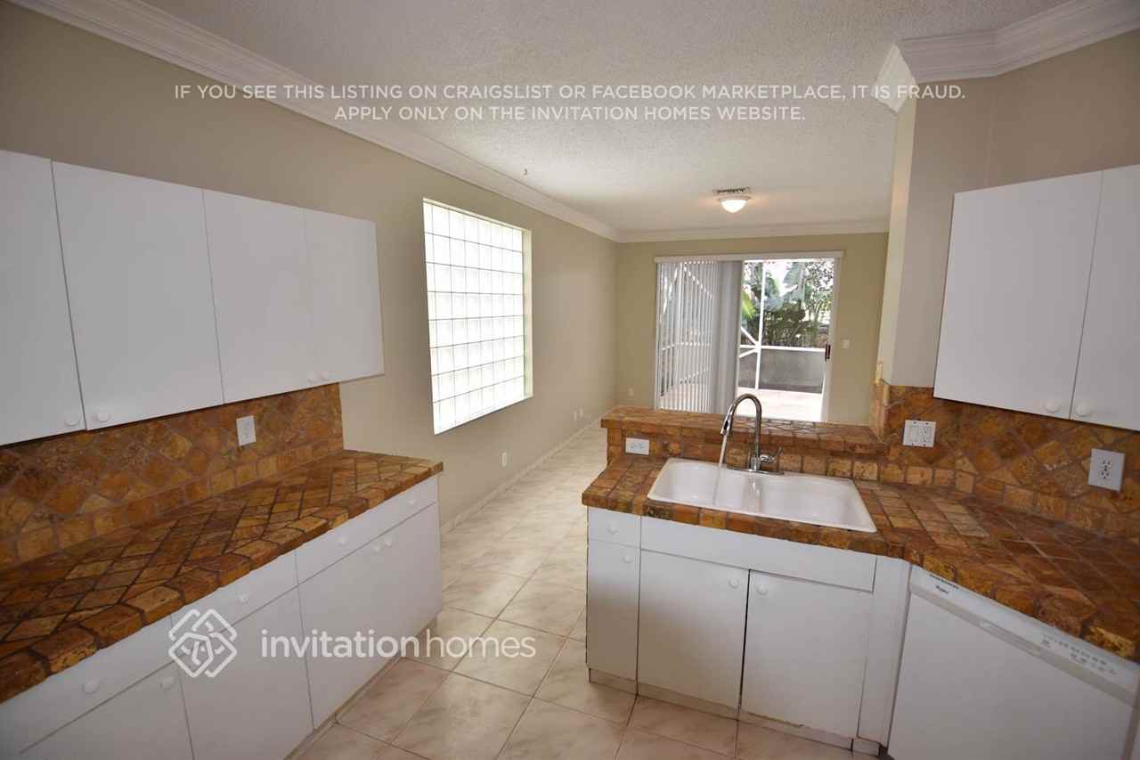 7141 Pigeon Key Way - Photo 7 of 22