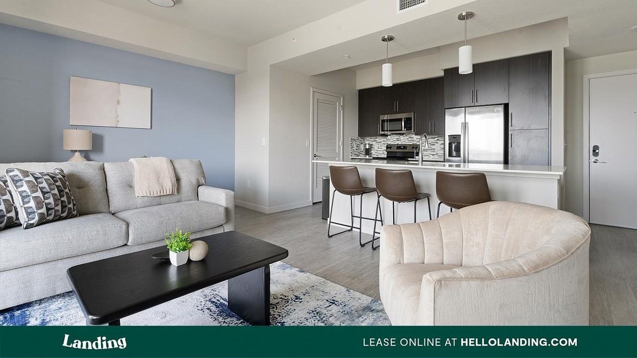 10900 Legacy Gateway Cir. - Photo 6 of 50