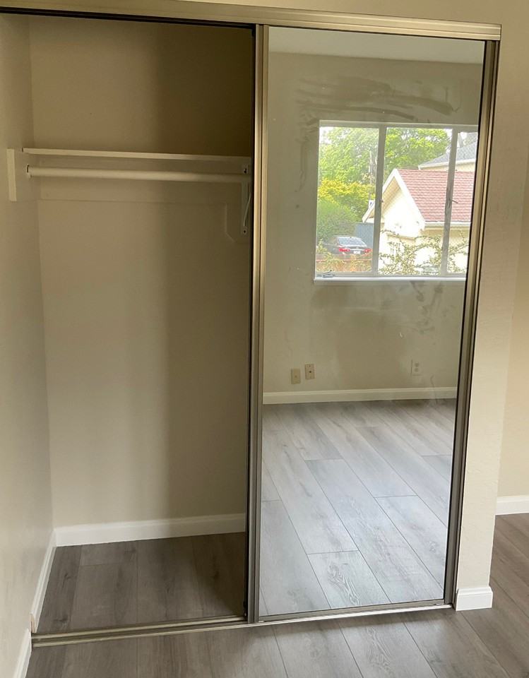 2740 College Ave #105 - Photo 7 of 15