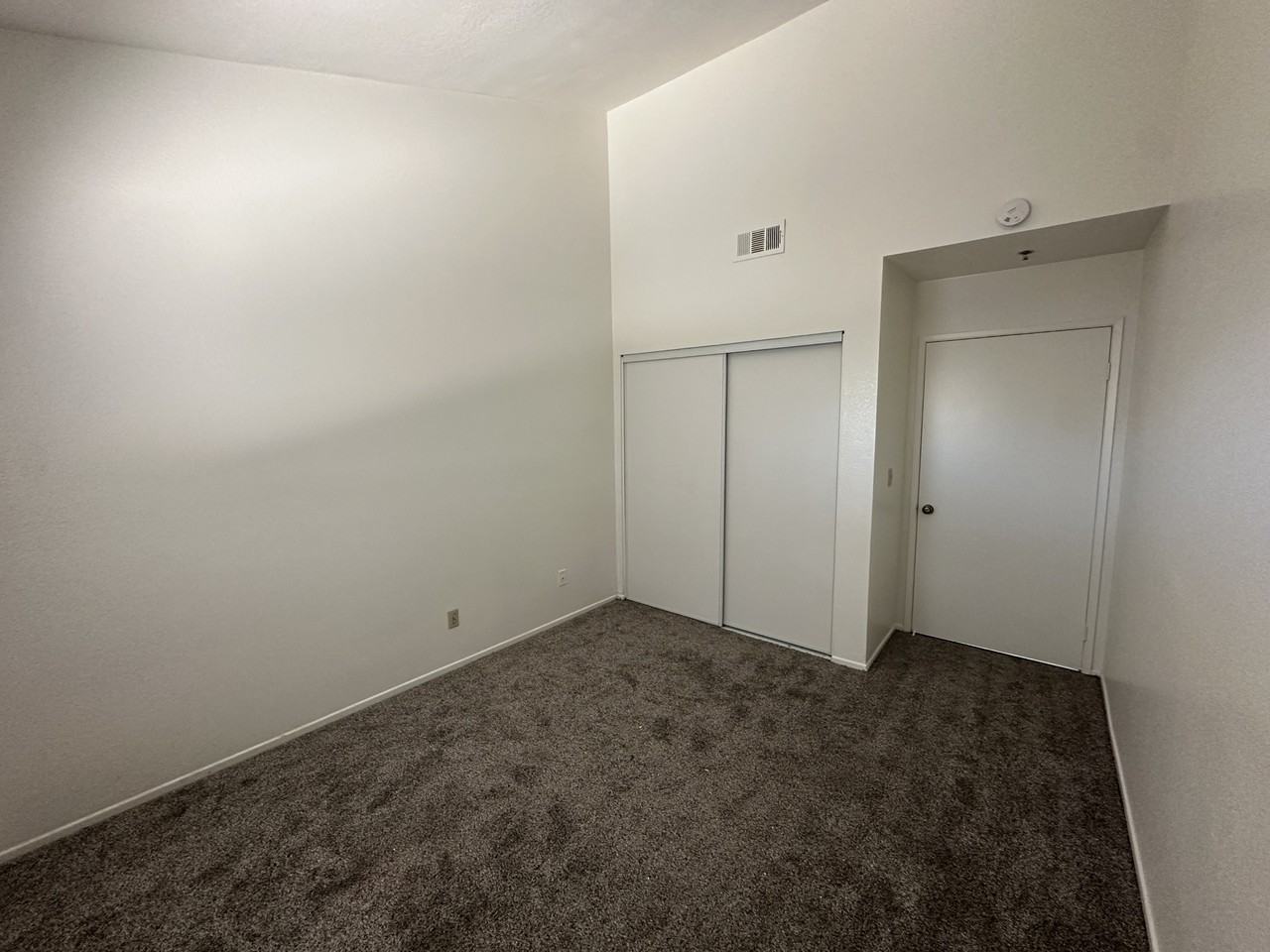 521 W D St #519I - Photo 6 of 14