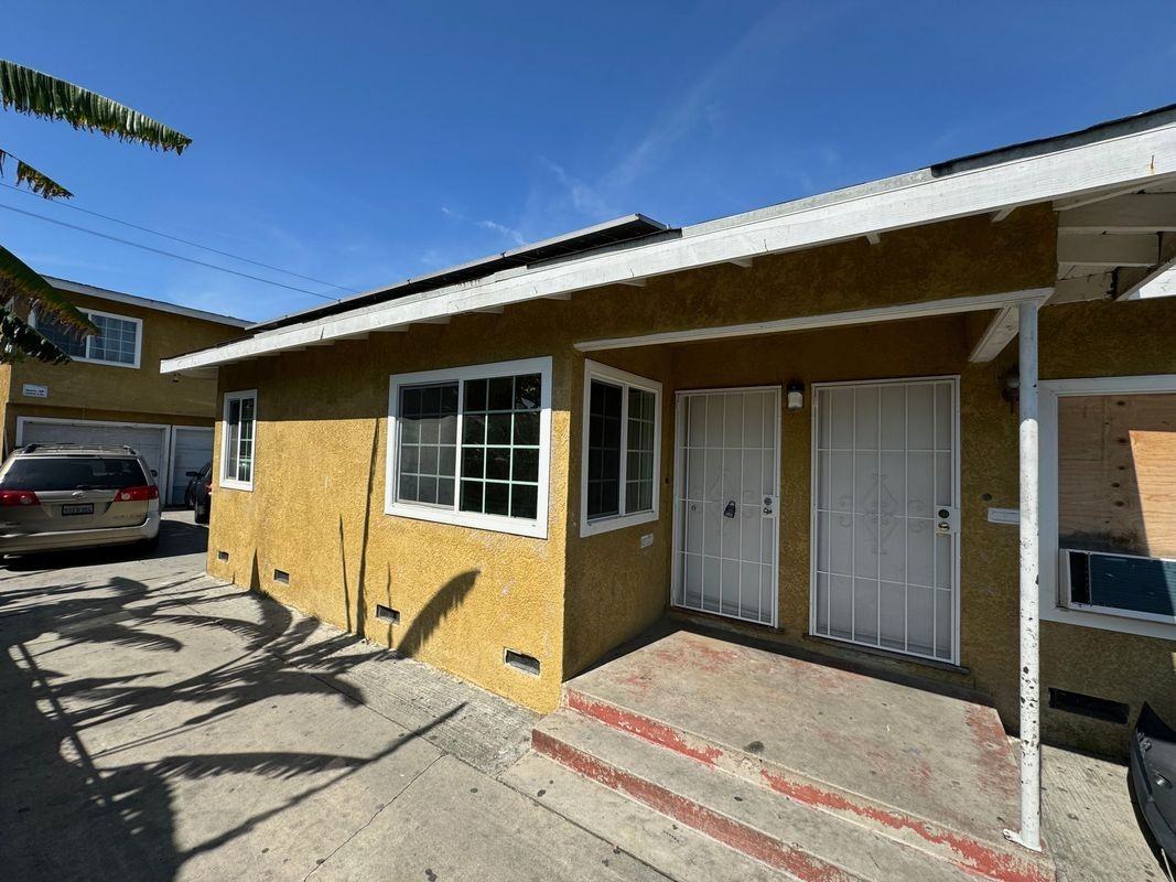 3310 Burton Ave ##C - Photo 7 of 7