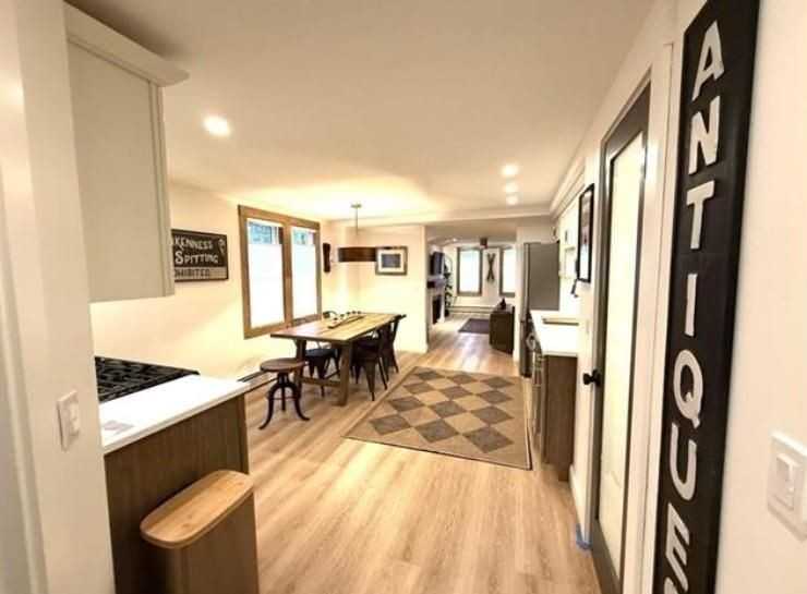 2895 White Mountain Hwy - Photo 5 of 15