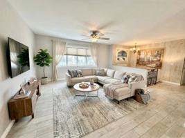 featured image of 415 West Dr