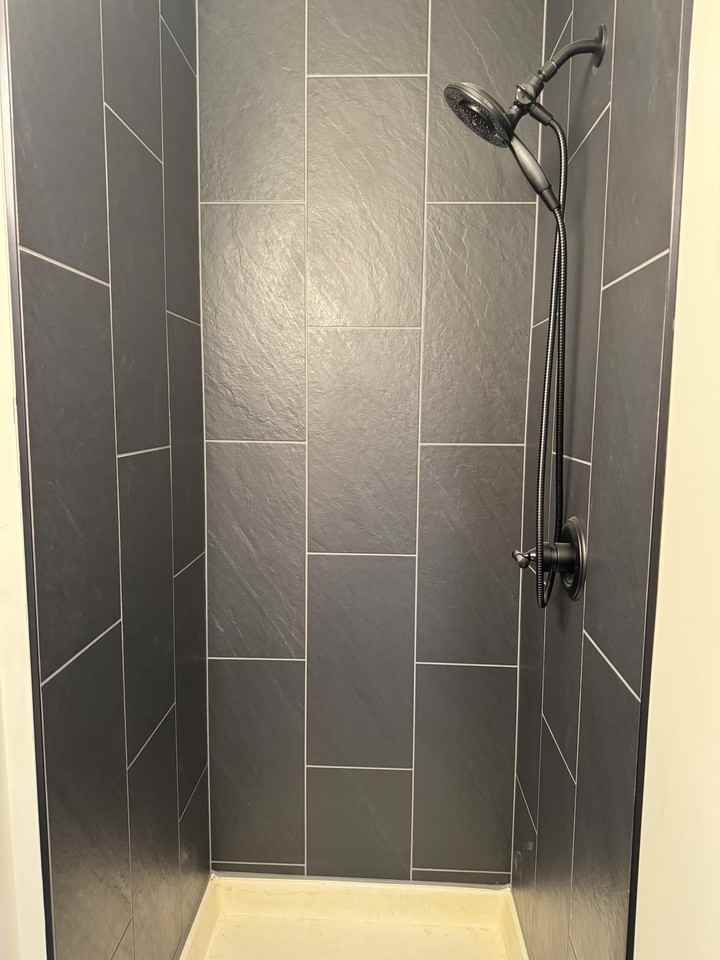 351 W Orange St #3 - Photo 5 of 6