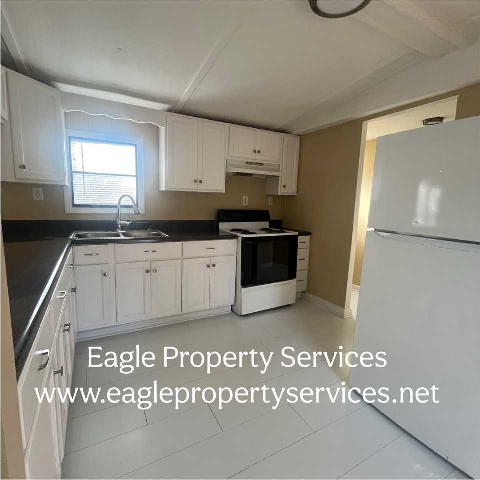 1546 River Rd #H - Photo 3 of 9