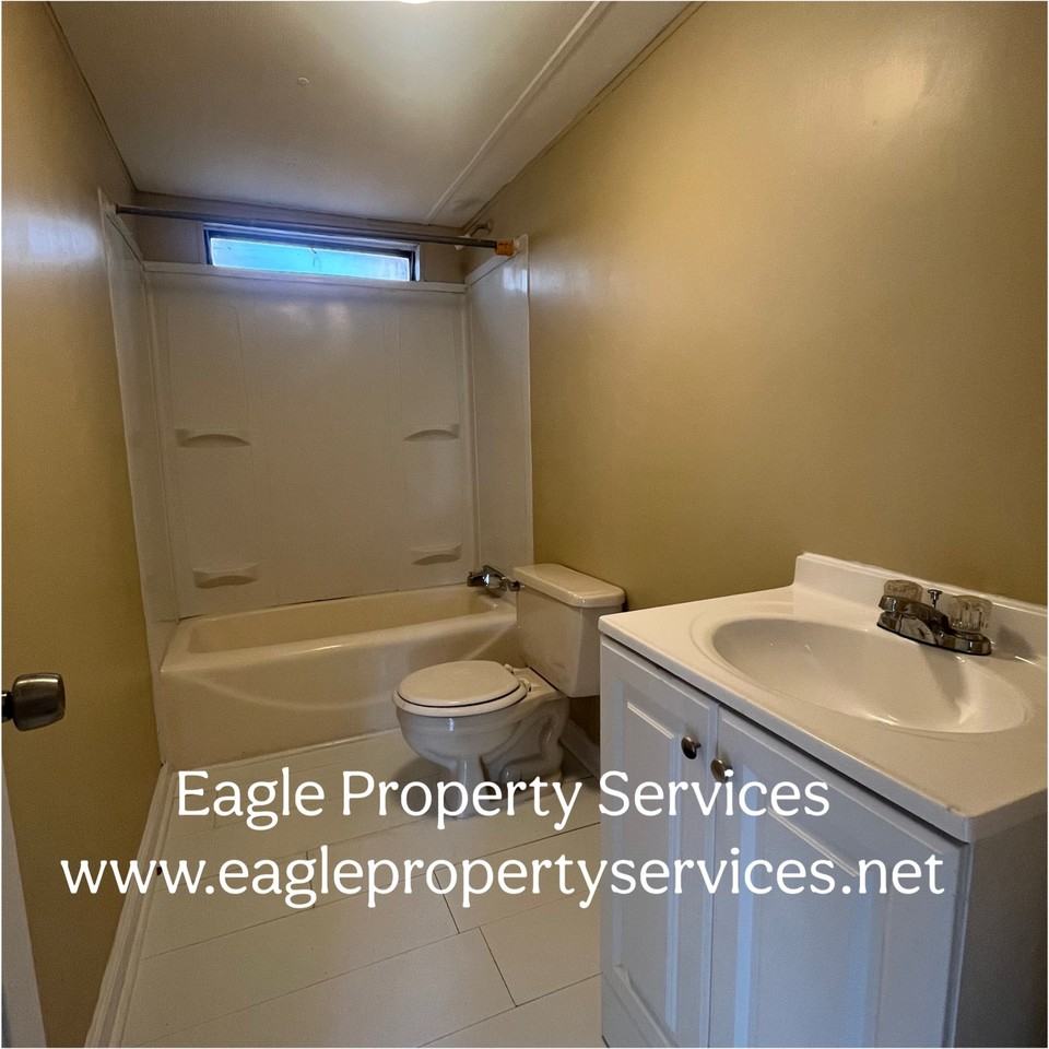 1546 River Rd #H - Photo 6 of 9