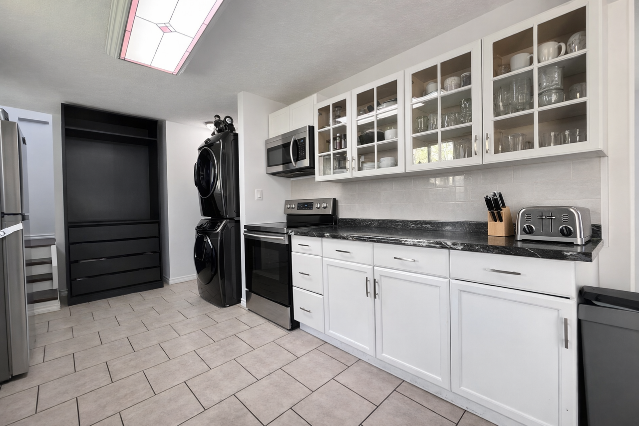 21 Main Floor #MAIN - Photo 3 of 15