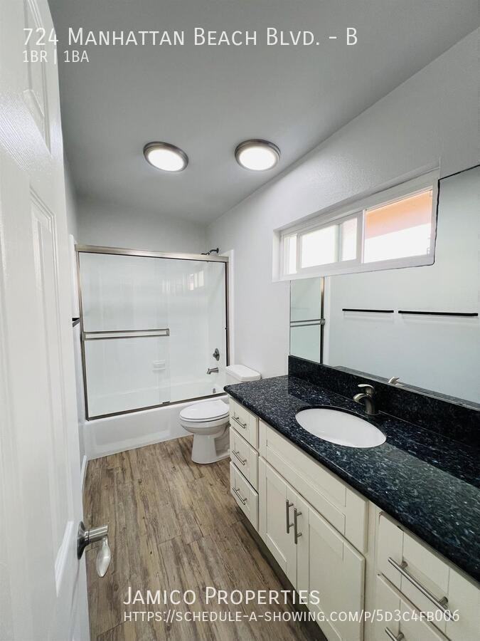 724 Manhattan Beach Blvd #B - Photo 4 of 8