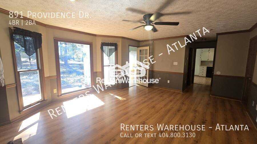 891 Providence Dr - Photo 5 of 14