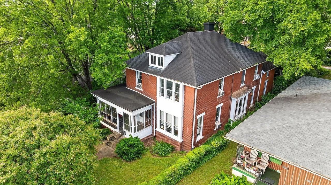 938 Fort Wood St #4 - Photo 3 of 7