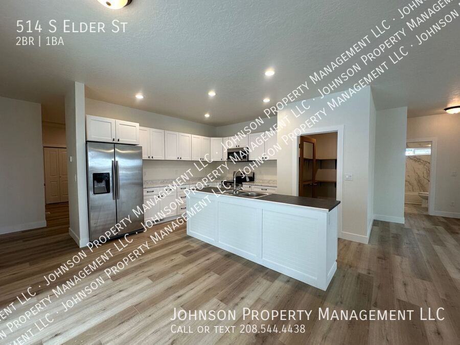 514 S Elder St - Photo 5 of 16