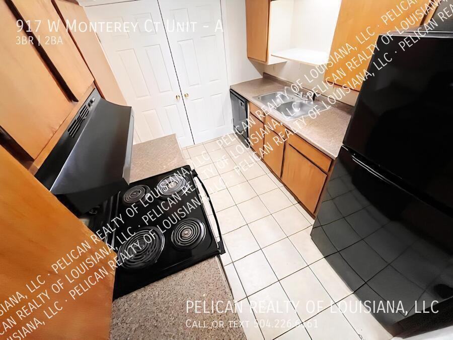 917 W Monterey Ct #A - Photo 5 of 9