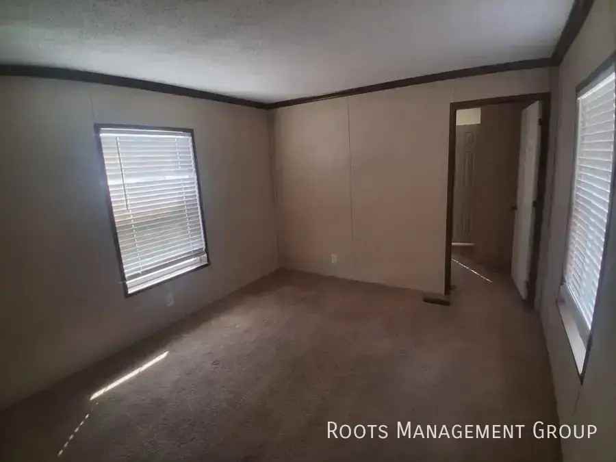 E3 Trailerville Ct #E3 - Photo 3 of 9