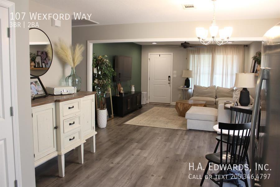 107 Wexford Way - Photo 3 of 37