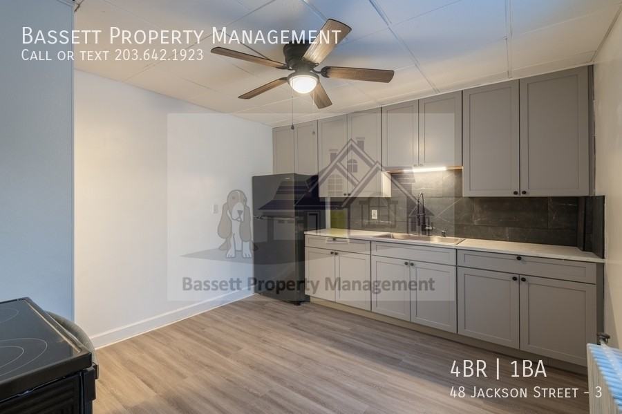 48 Jackson St - Photo 2 of 17