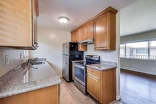 1758 S Grant St #03 - Photo 1 of 1