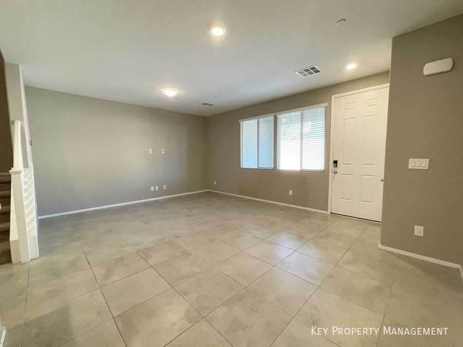 6209 Cappadocia St - Photo 4 of 20