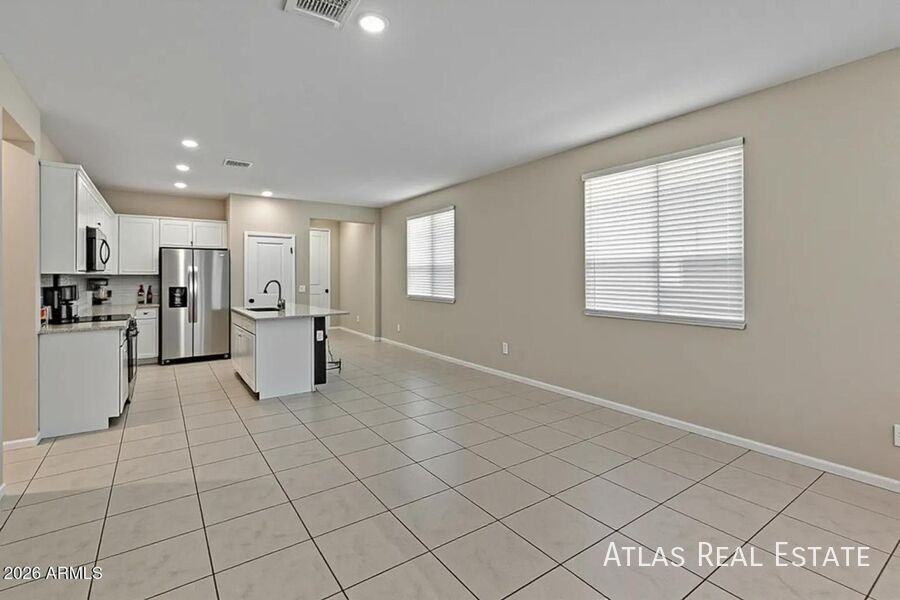 17352 W Country Club Ter - Photo 7 of 24