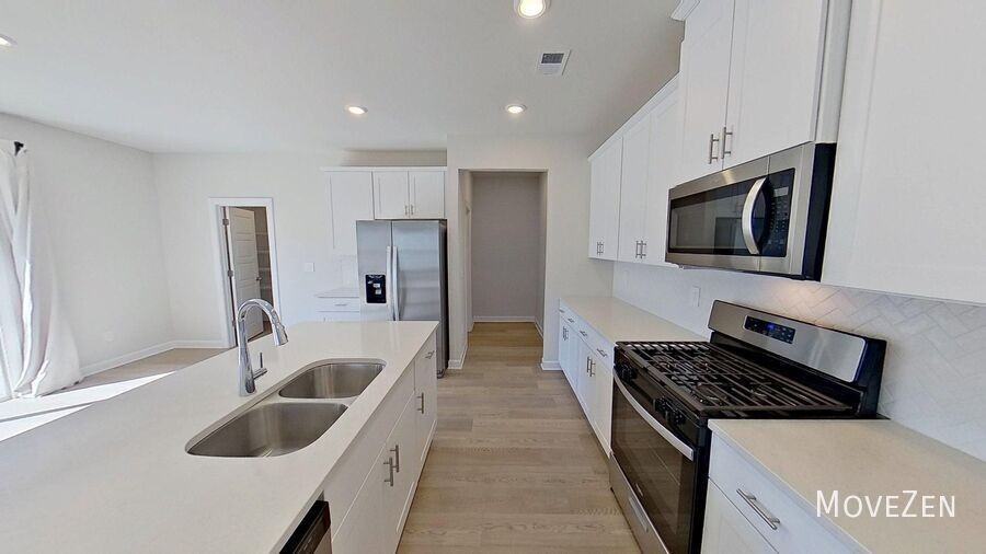 269 Lavinia Cir - Photo 2 of 50