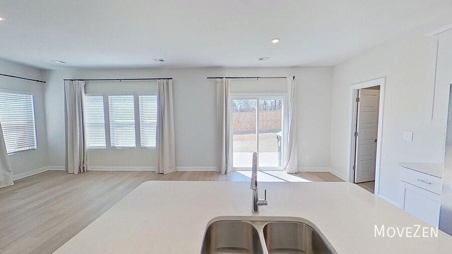 269 Lavinia Cir - Photo 5 of 50