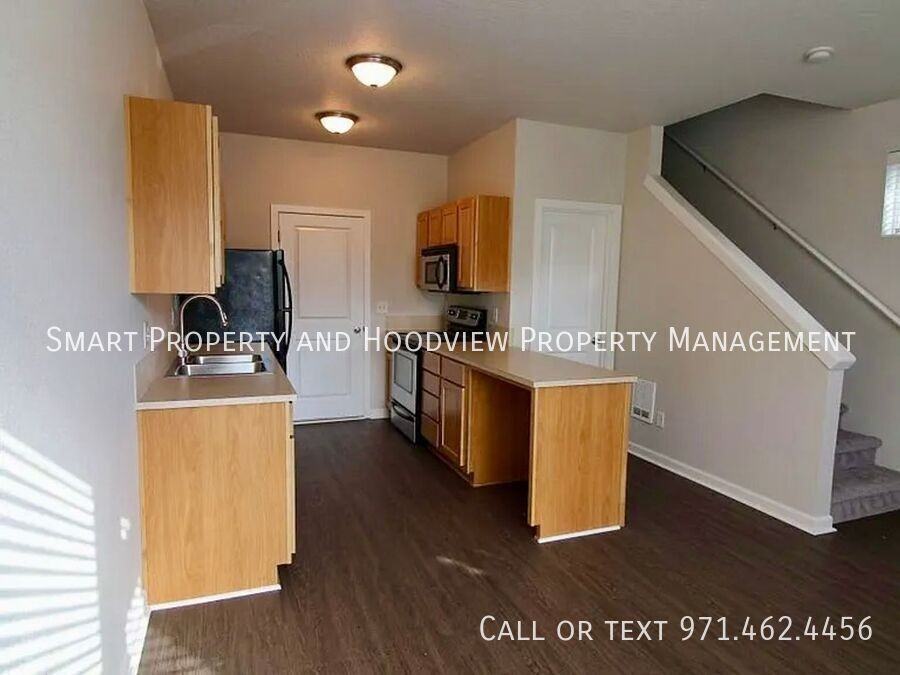 18479 Sw Annamae Ln - Photo 2 of 12