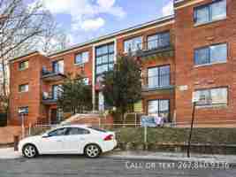 featured image of 4040 Livingston Rd Se #101