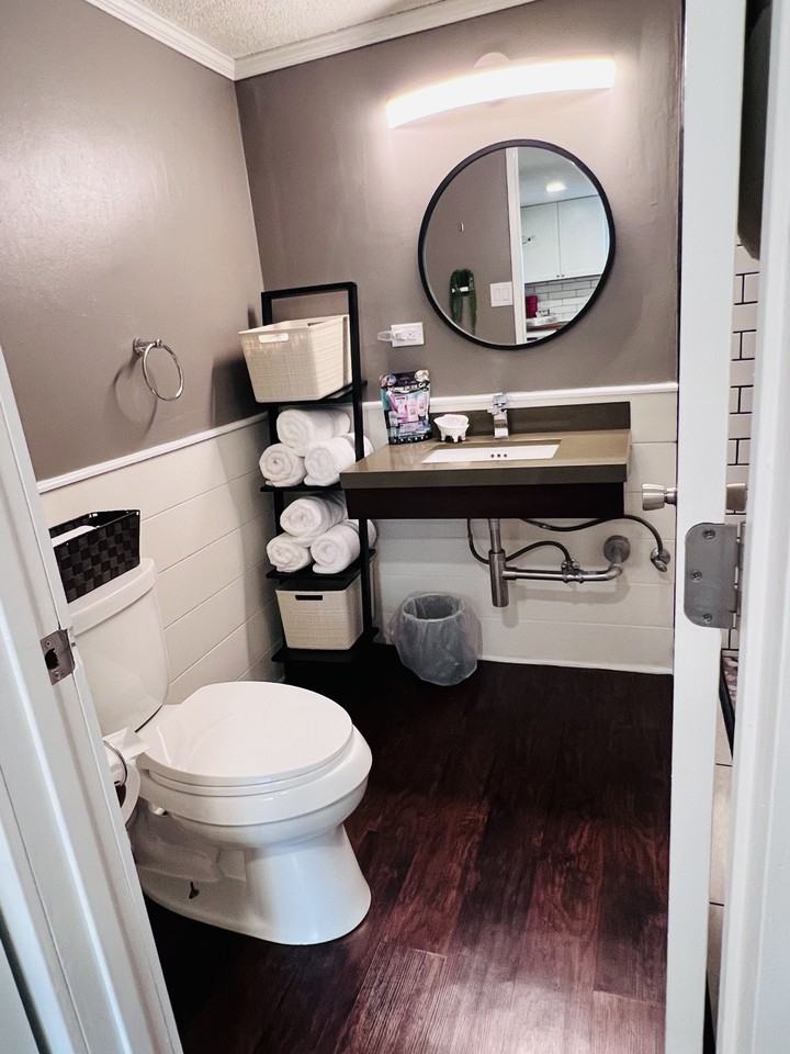 1938 5th St - Photo 7 of 7