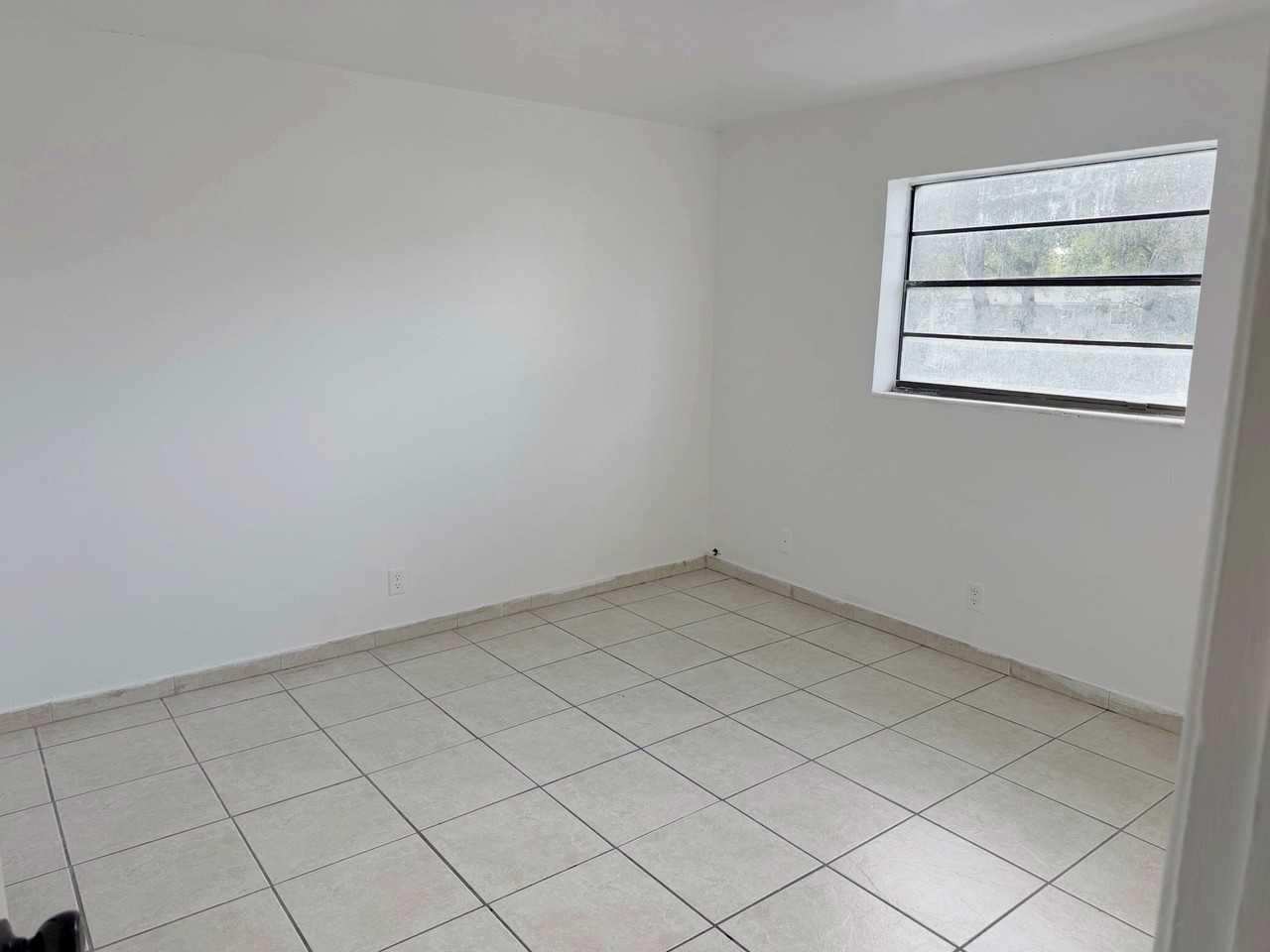 6151 Eaton St #13 - Photo 5 of 8