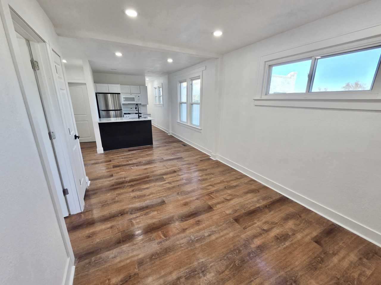 433 E Bridge St #435 - Photo 2 of 9