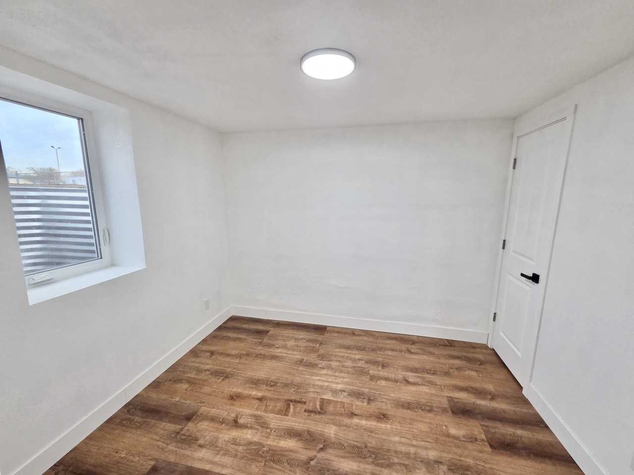 433 E Bridge St #435 - Photo 7 of 9