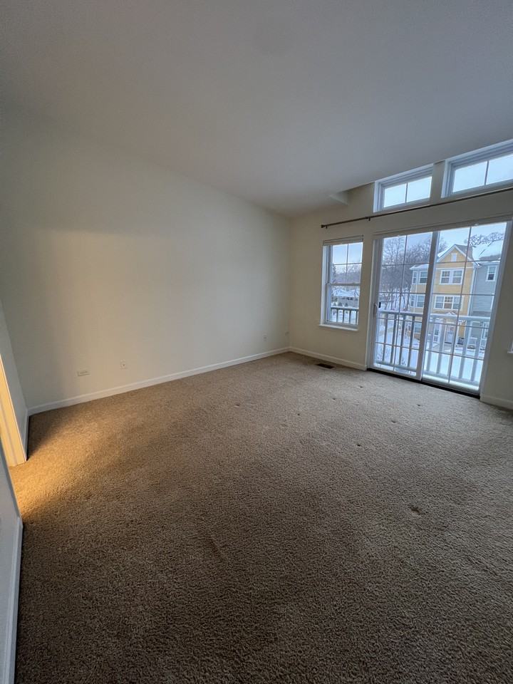 18 Lakeview Pl - Photo 3 of 24